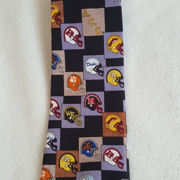 American classic tie - Picture 3 of 5